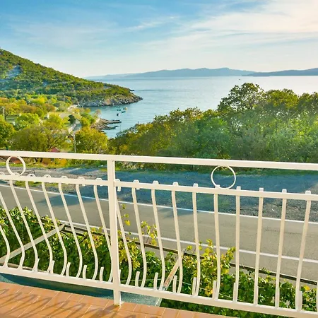 Did Ive Apartman Sibinj Krmpotski