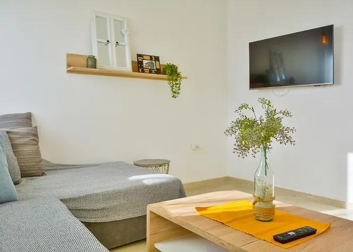 Did Ive Apartment Sibinj Krmpotski